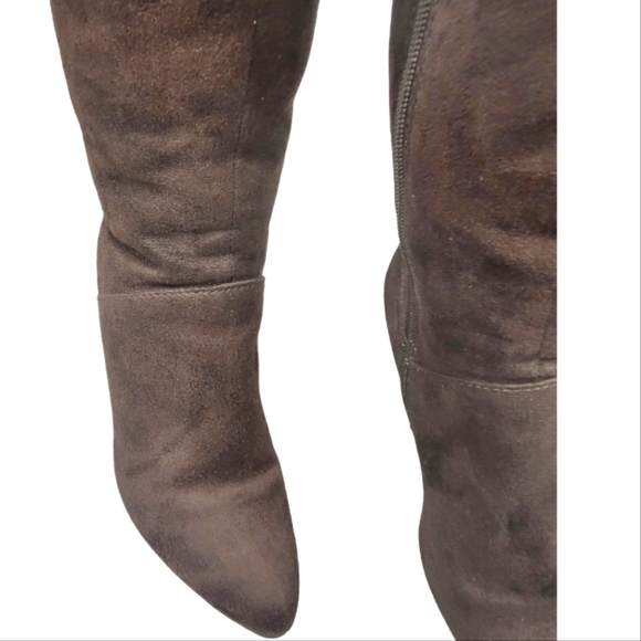 PESA'RO "CELERY" Brown Faux Suede Heels, Zip Closure Boots - Picture 5 of 12